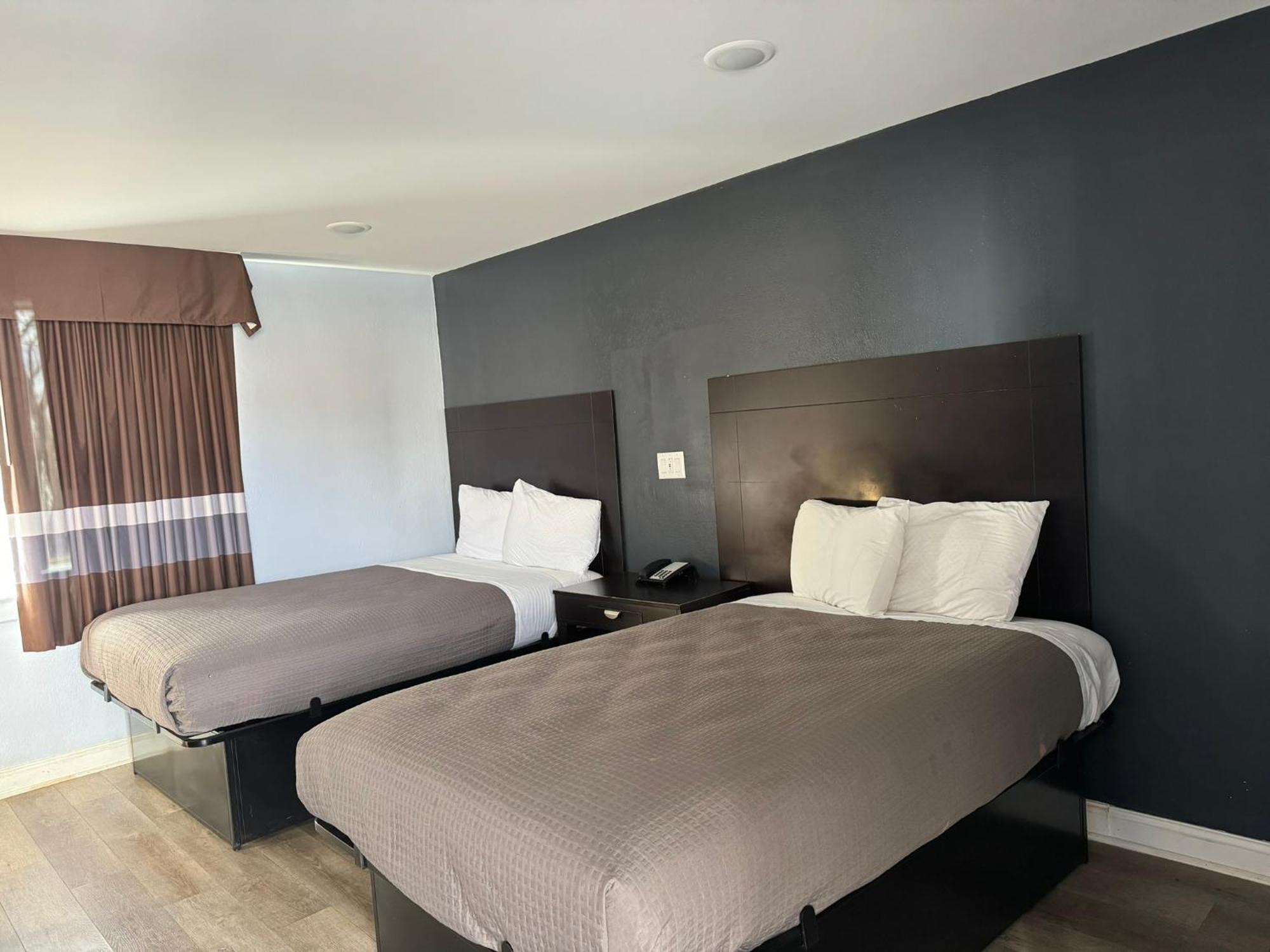 Budget Inn Данвилл Экстерьер фото