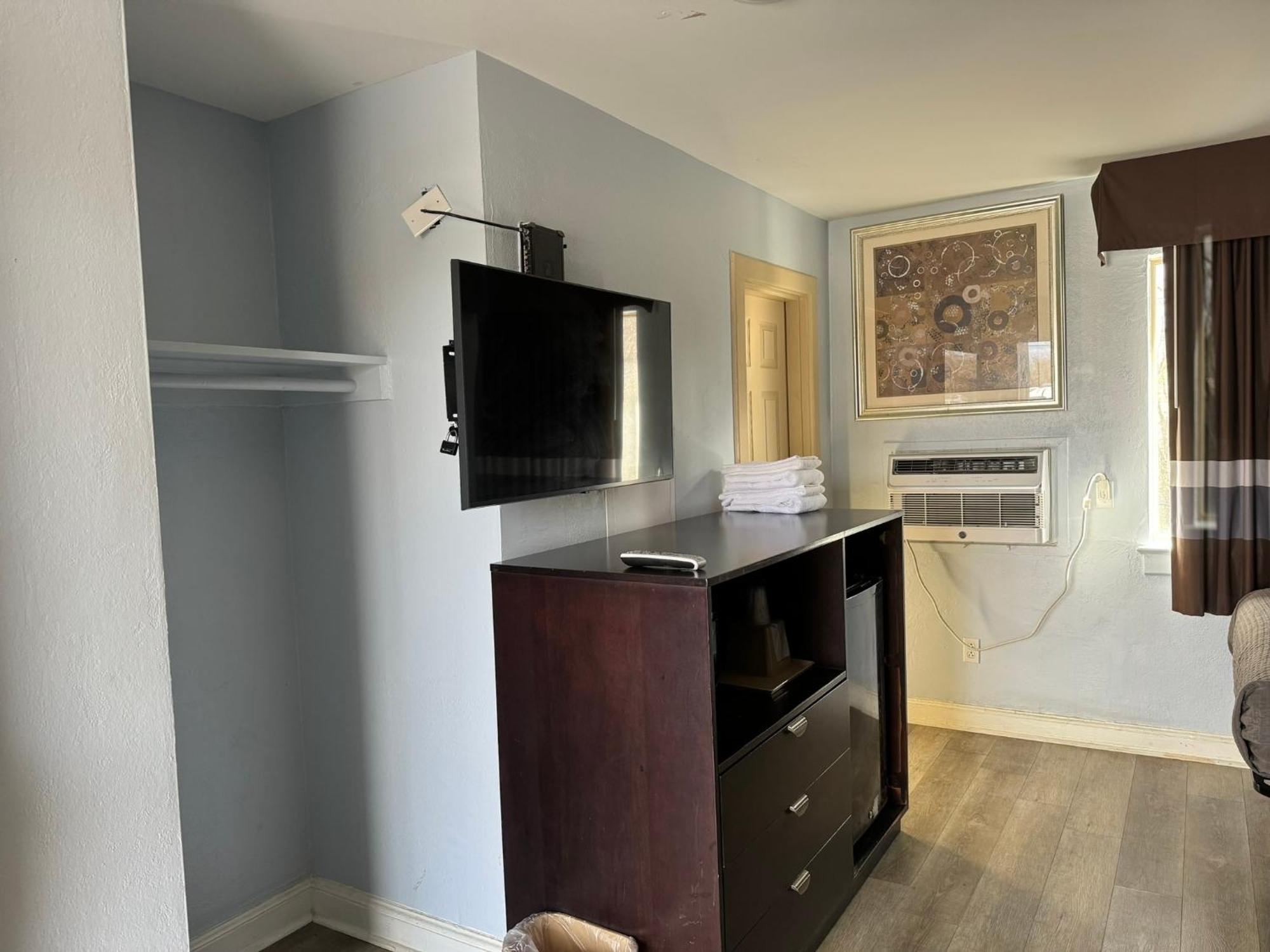 Budget Inn Данвилл Экстерьер фото
